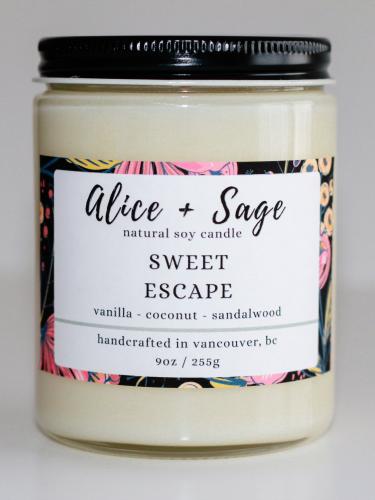 40000229964 Alice And Sage, Sweet Escape
