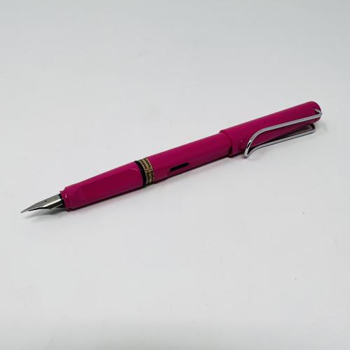 40000241601 Lamy Fountain Pen Safari Pink F